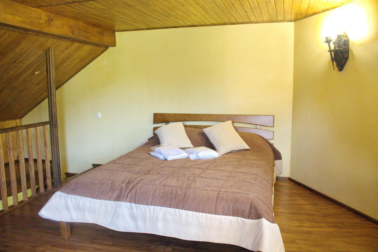 Smotrytska Vezha Hotel Kamianets-Podilskyi Exterior photo